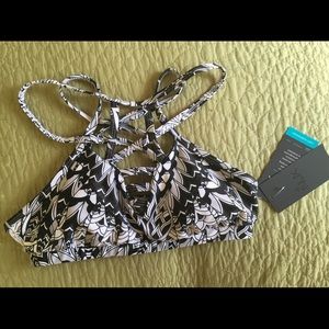 Nux sports bra